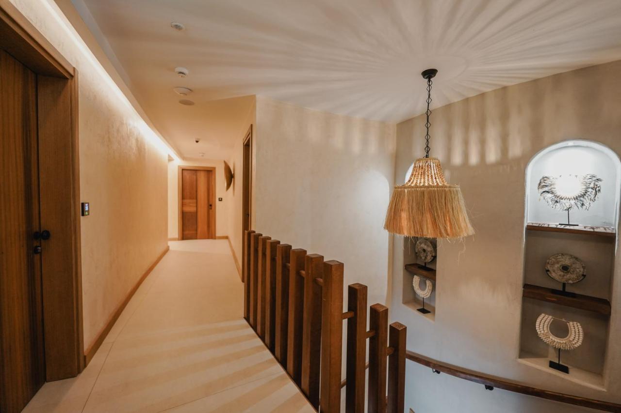 Lost Seaside Hotel Sarande Bagian luar foto