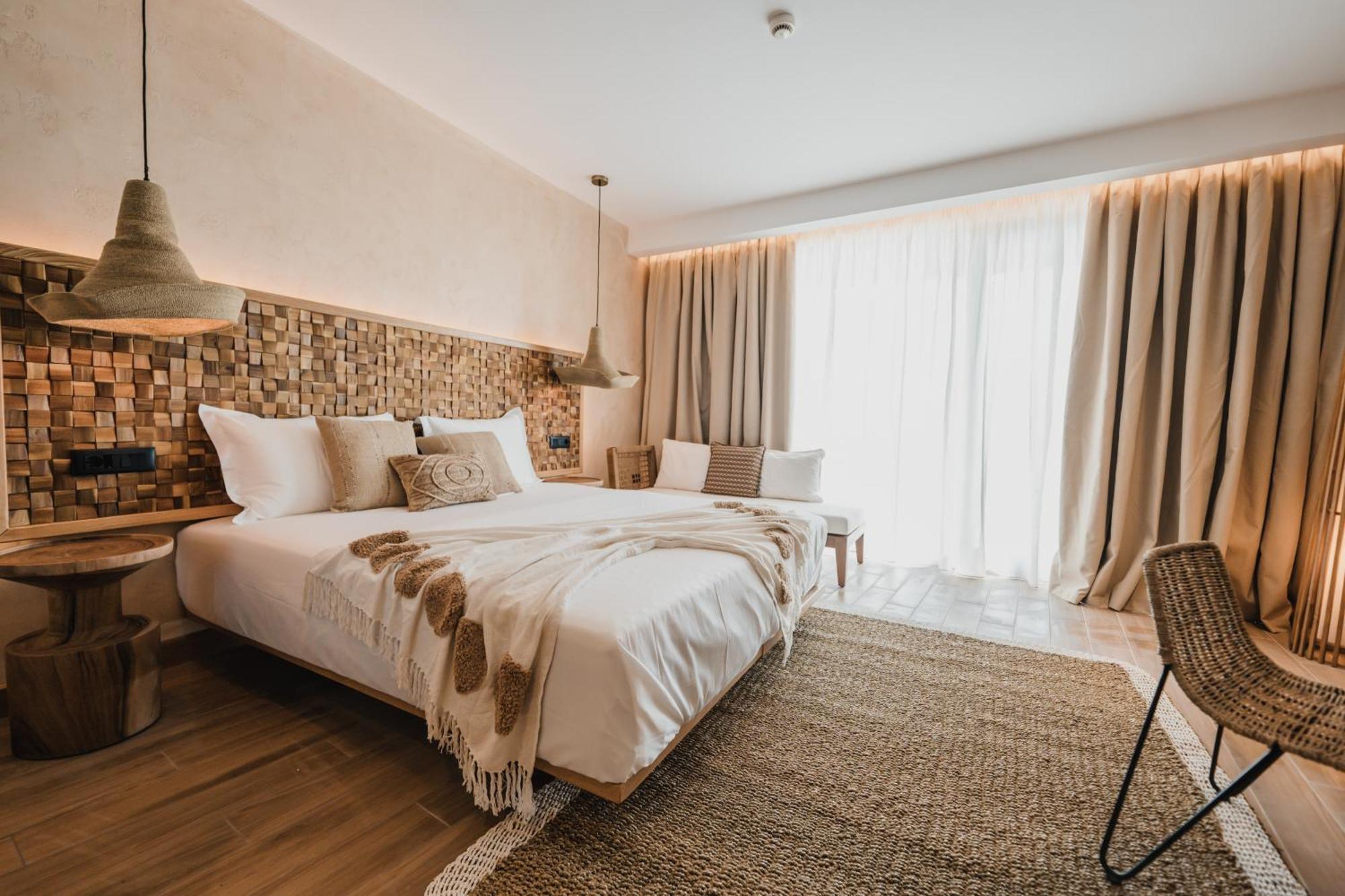 Lost Seaside Hotel Sarande Bagian luar foto